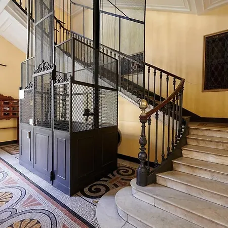 A Tre Passi Da Tutto تورينو