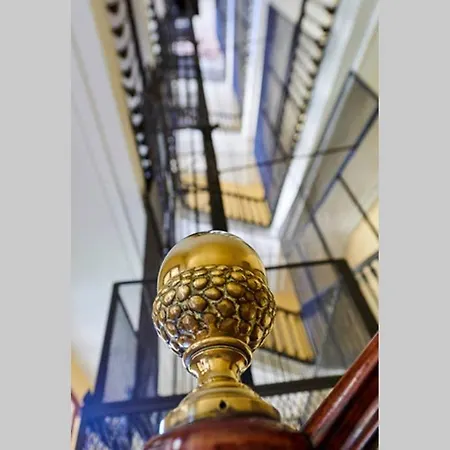 A Tre Passi Da Tutto