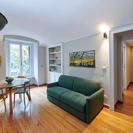 A Tre Passi Da Tutto *